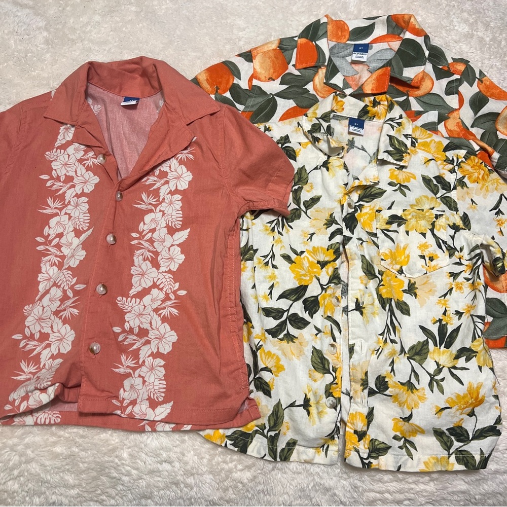 4T Old Navy Summer /Hawaiian Floral Button-Up Shirts Set